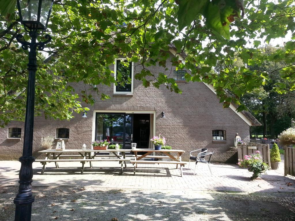 Het Bonte Paard Bed & Breakfast Dwingeloo Exterior photo