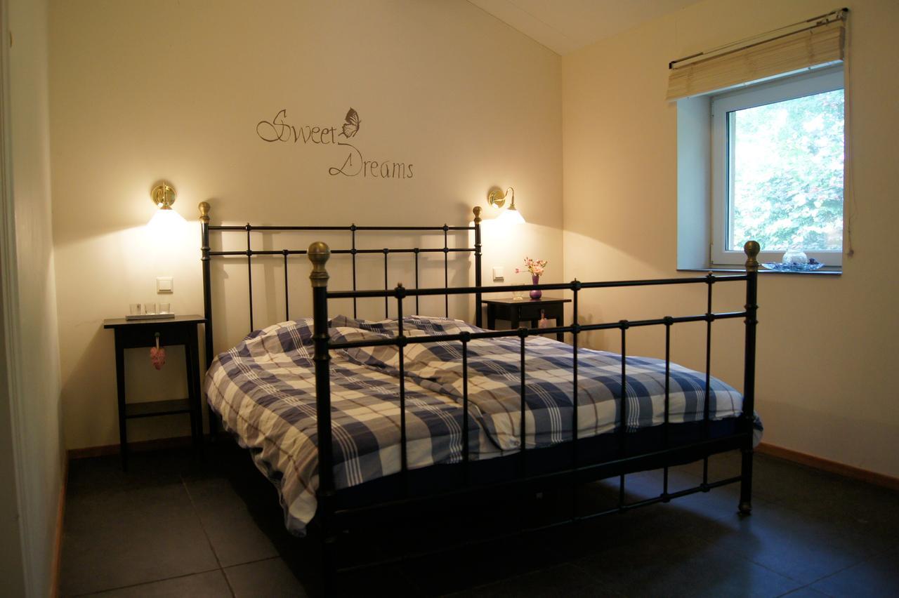 Het Bonte Paard Bed & Breakfast Dwingeloo Exterior photo